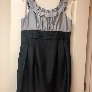 Sleeveless tailored dress